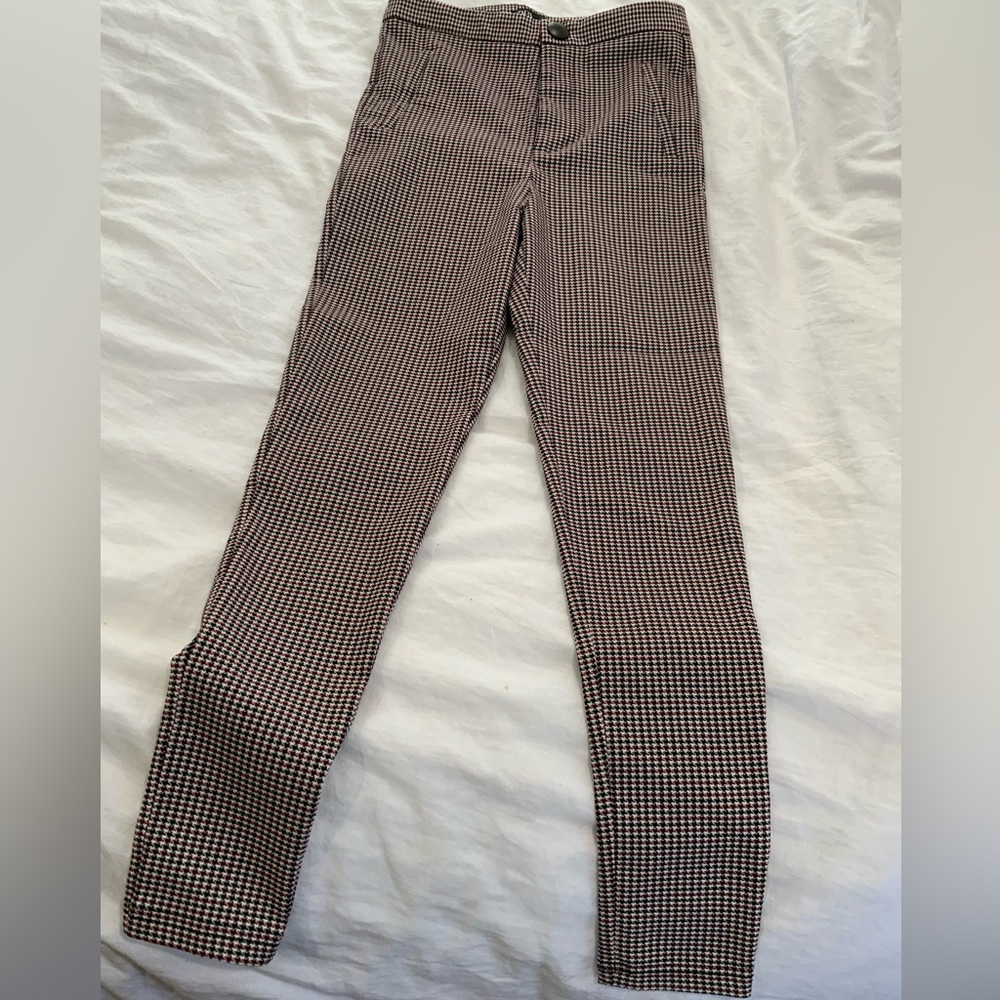 Zara Pixie pants size small, red and black houndstooth pattern.